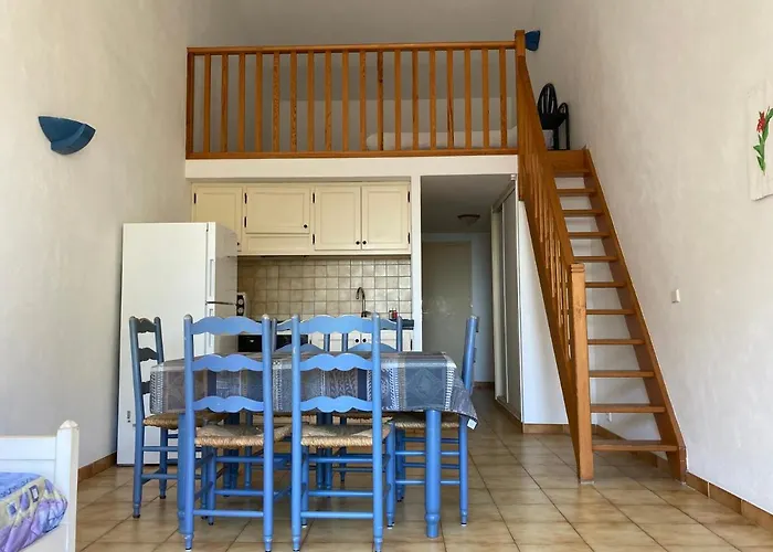 Hoteliere Le Provencal A Giens - Bord De * Hyères