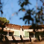 Hoteliere Le Provencal A Giens - Bord De Hyères