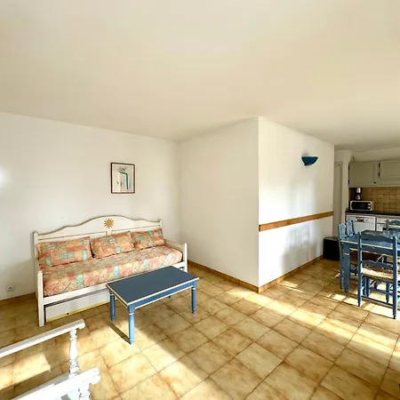 Hoteliere Le Provencal A Giens - Bord De Otel Hyères