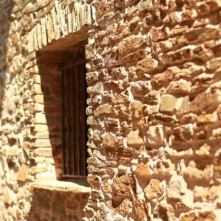 Hoteliere Le Provencal A Giens - Bord De * Йер